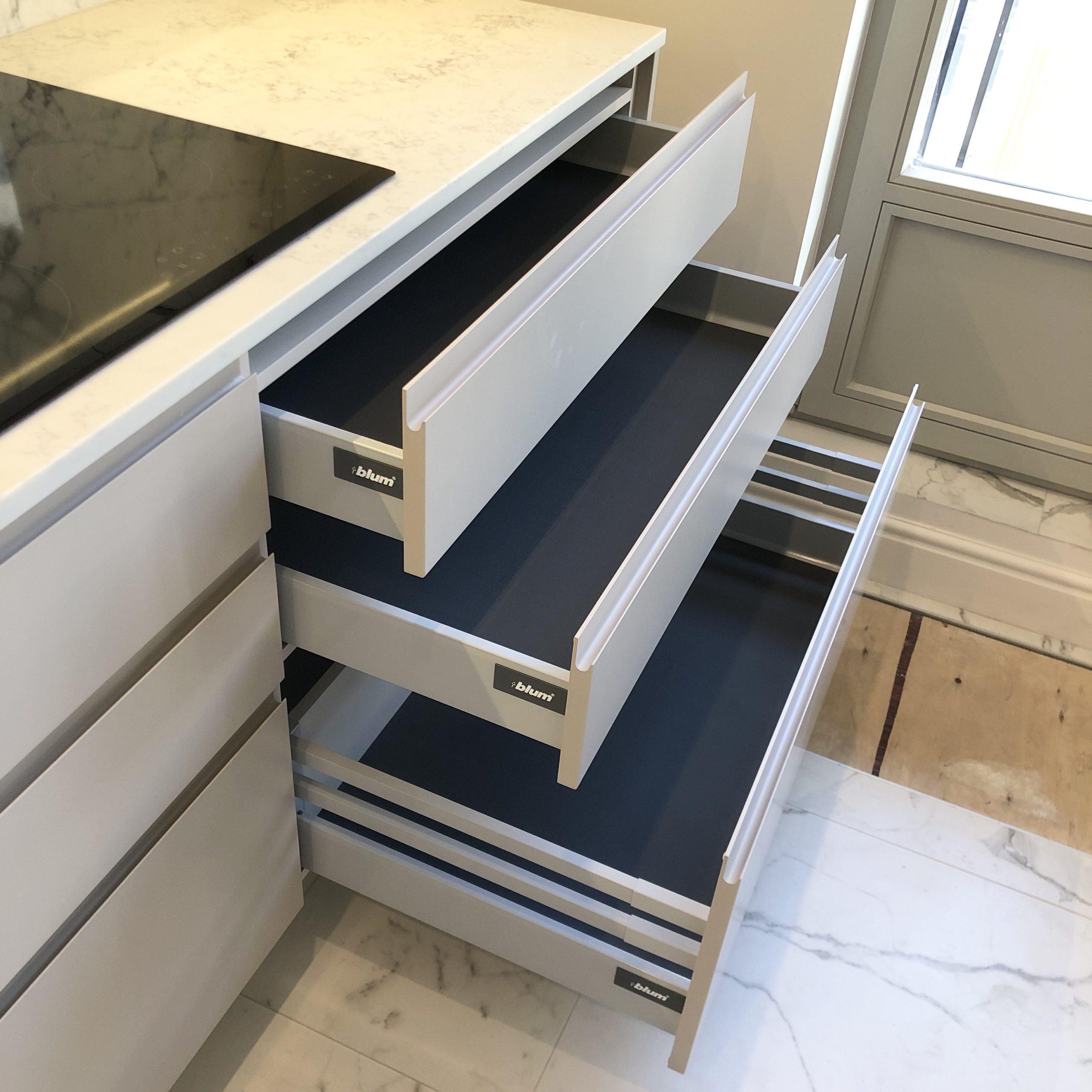 Мебель в ЖК The Residence UGOL90
