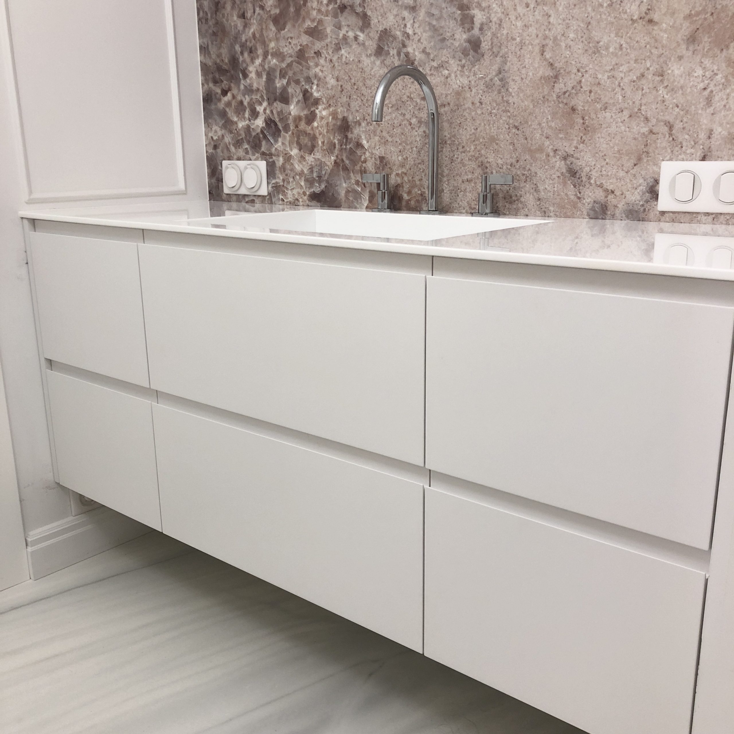 Мебель в ЖК Крестовский de luxe UGOL90